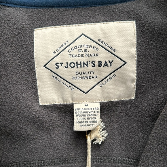 St. John’s Bay Men’s Navy and Gray Windblock Fleece Jacket Size Medium - Picture 3 of 7
